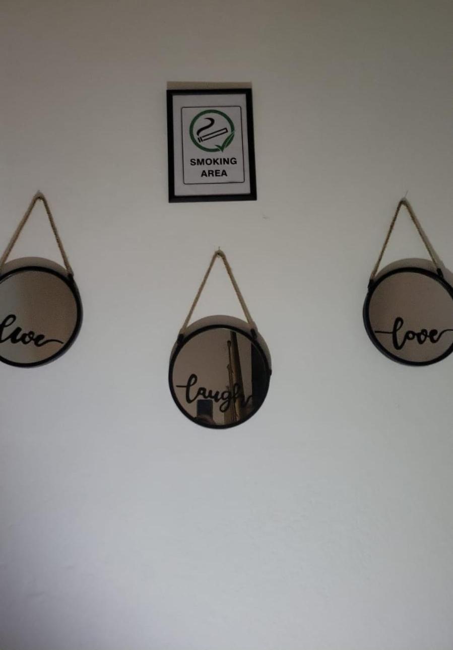 טיראנה Sonche Hostel מראה חיצוני תמונה